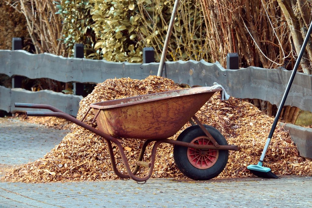 sawdust mulch garden bed”