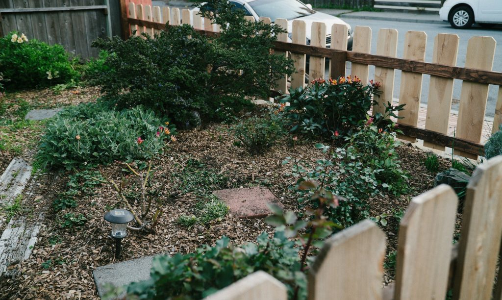 weed suppression with mulch garden